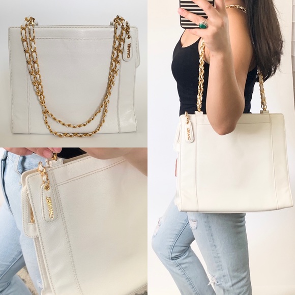 CHANEL Handbags - 💟RARE💟Caviar Gold Chain Chanel purse💟